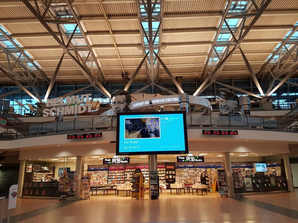 Helmut Schmidt ist Namensgeber des Flughafen Hamburg